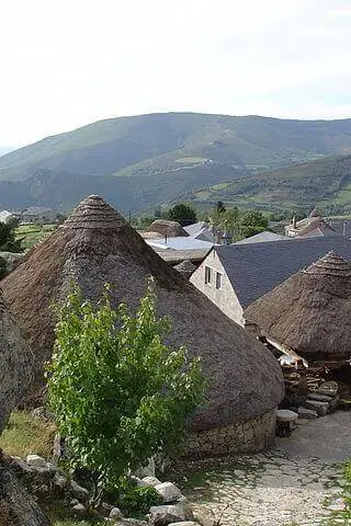 pallozas piornedo
